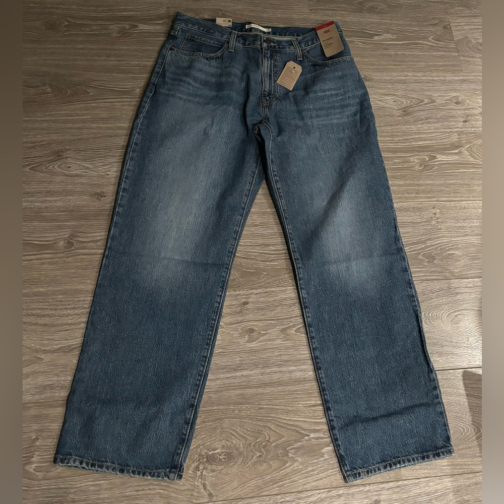 Levi's 94 Baggy size 32 washed and worn once.